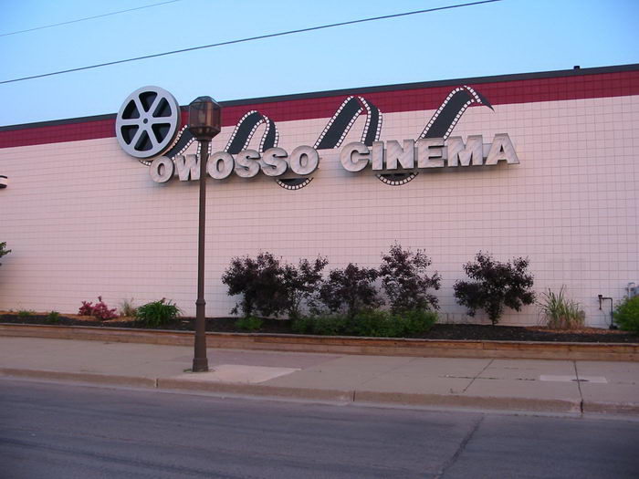 NCG Cinema - Owosso (Owosso Cinemas) - June 2002